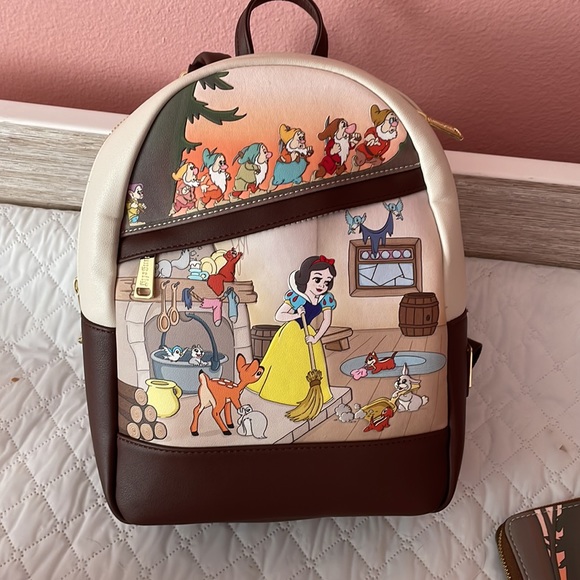 NWT Disney loungefly backpack and wallet - Picture 4 of 5